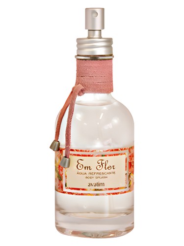 Agua Refrescante Em Flor