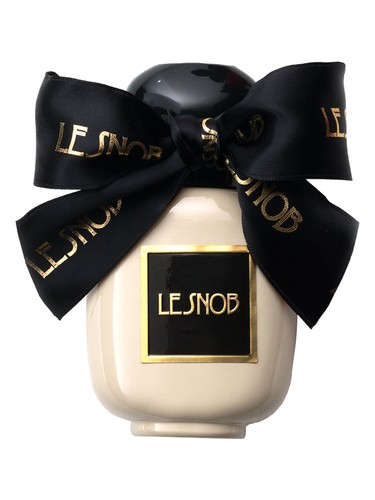 LE SNOB No II Vintage Rose