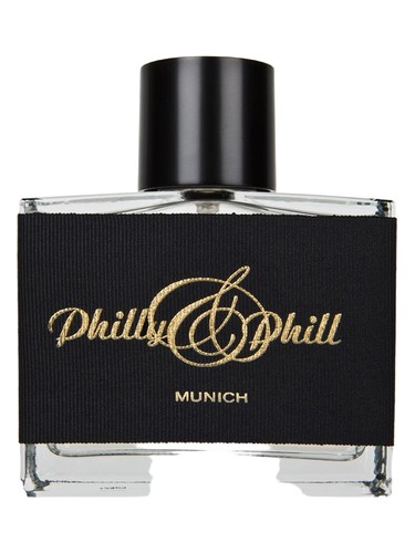 Out at the Opera (Glamurous Oud)