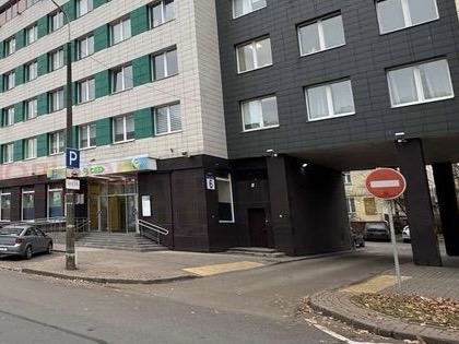 Вход в офис самовывоза